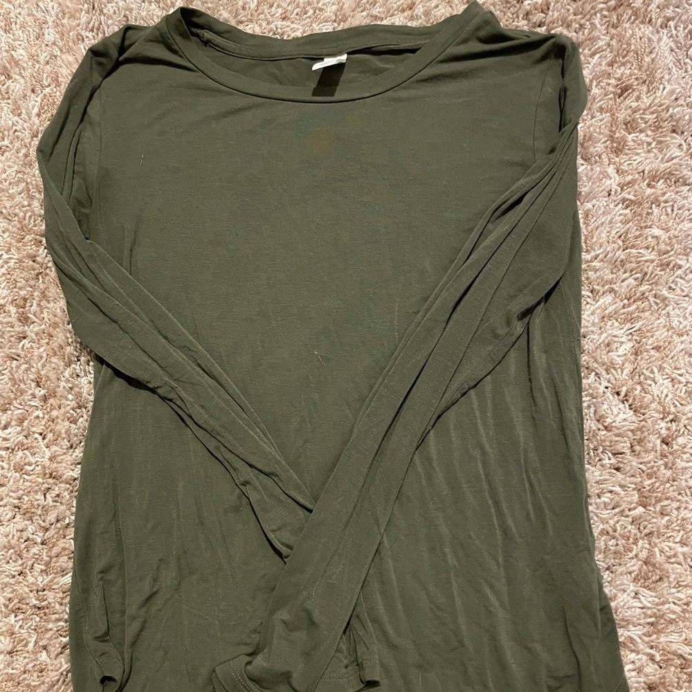 Green long sleeved top